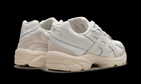 GEL-1130 "Cream Leather"
